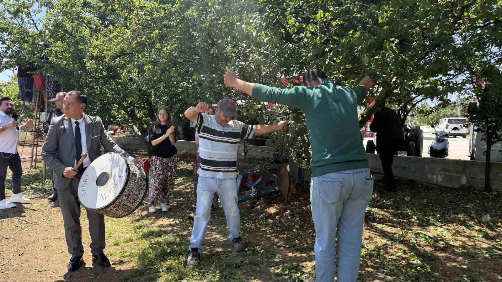 davullu zurnali erik hasadi 0 nn65rQpv