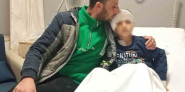 dayisinin-diri-diri-topraga-gomdugu-amir-hayati-tehlikeyi-atlatti-en-cok-cristiano-ronaldoyu-sevdigini-yyt9AARY.jpg