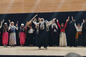 dede-korkut-hik-yeleri-muradiyede-sahnelendi-xEUcKCGZ.jpg