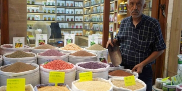 dede-meslegini-3-bin-donum-arazide-yasatiyor-fe16Cap1.jpg
