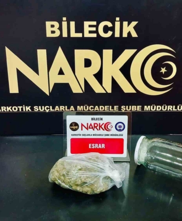 dedektor-kopegi-intelden-uyusturucu-operasyonu-dFsgXZNi.jpg