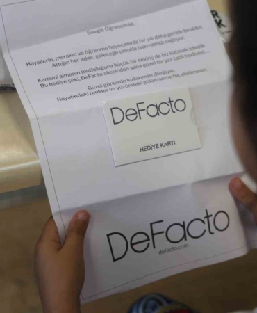 defacto-bahcesehir-koleji-ve-togdan-hatayda-gelecege-dokunan-bulusma-RGZsqcnU.jpg