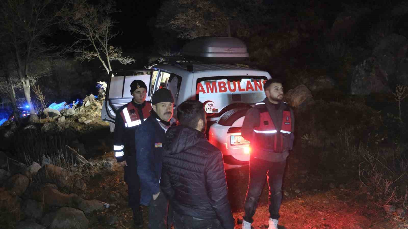 define bulmak icin girdikleri sarnicta mahsur kalan 3 kisi 4 saatte kurtarildi 1 3Dd8eURn