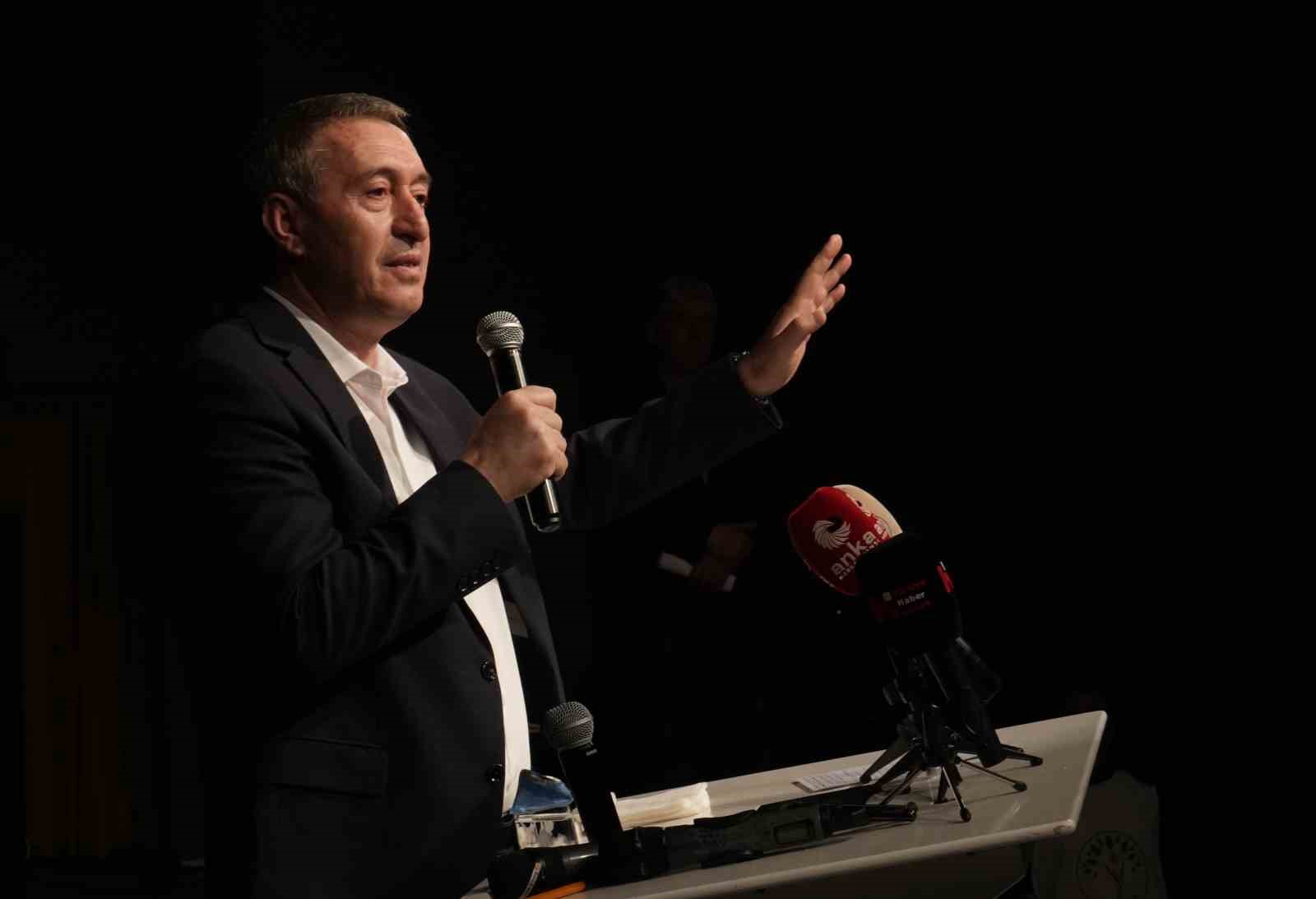 dem genel baskani bakirhan chpnin uye vermeme karari kurtleri yaralamistir 0 PHcp69Jk
