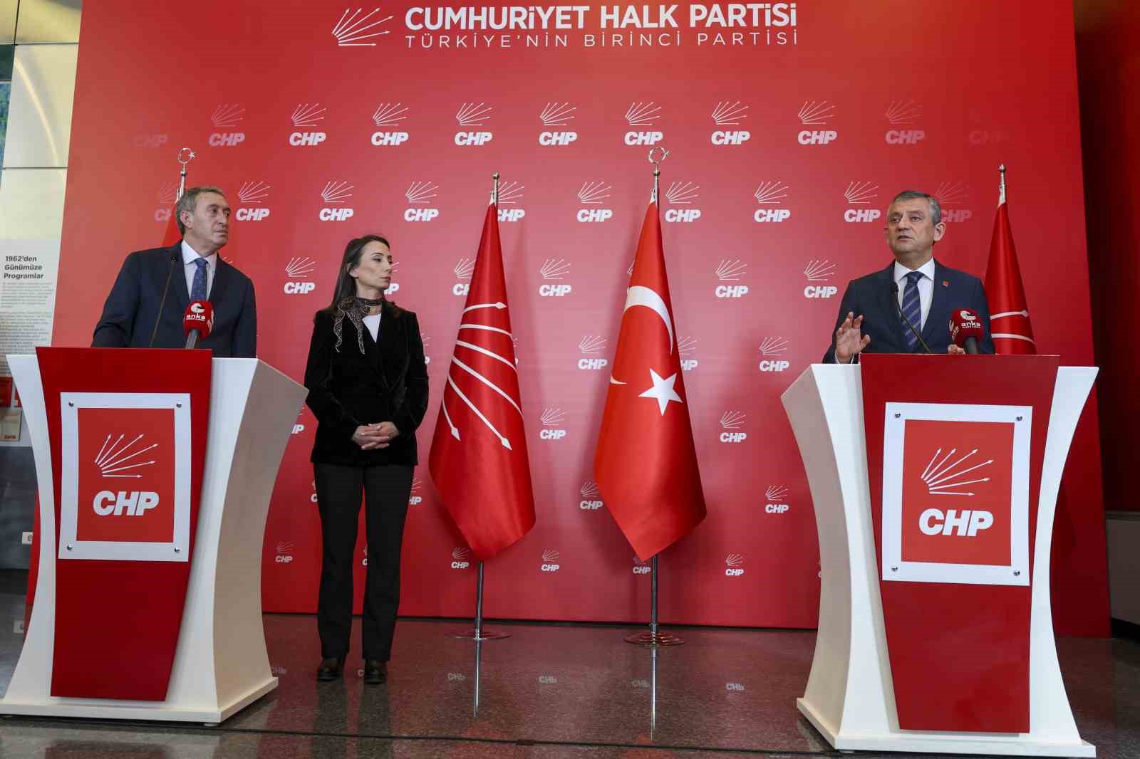 dem partiden chpye ziyaret 2 ZuSwCHVr