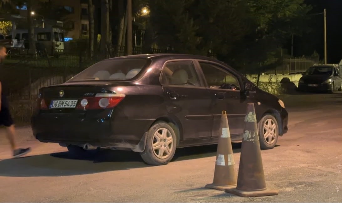 denetim yapan polislere selam vermek icin araciyla yanlarina gitti 328 promil alkollu cikti 3 5655Xyin