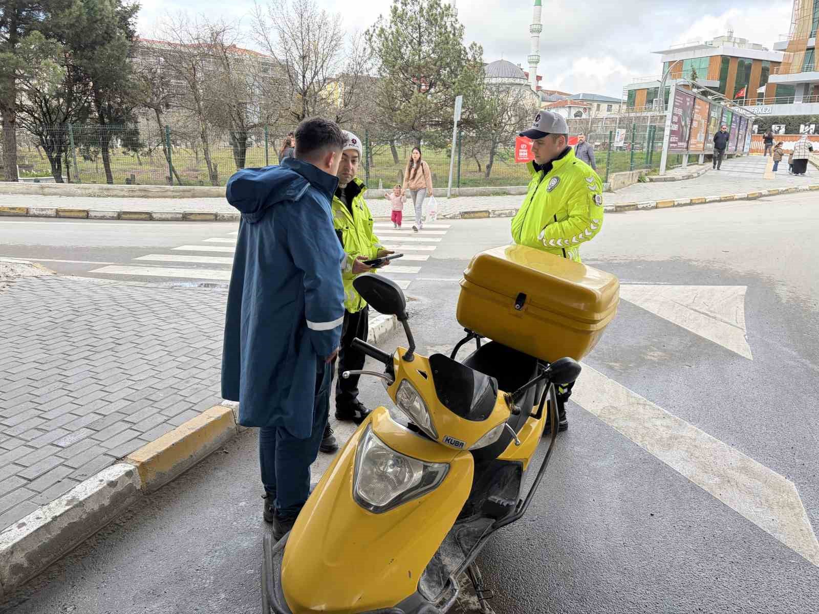 denetimde ilginc savunma kask kafama olmuyor 0 T2rBayP2