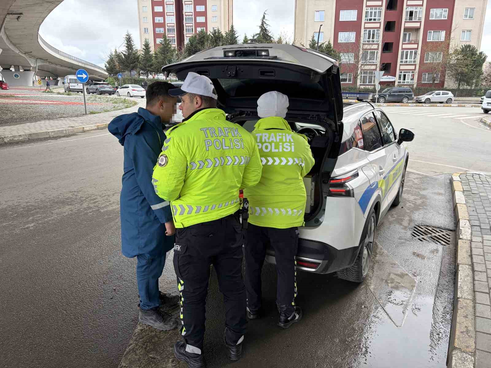 denetimde ilginc savunma kask kafama olmuyor 1 NjT26RlE