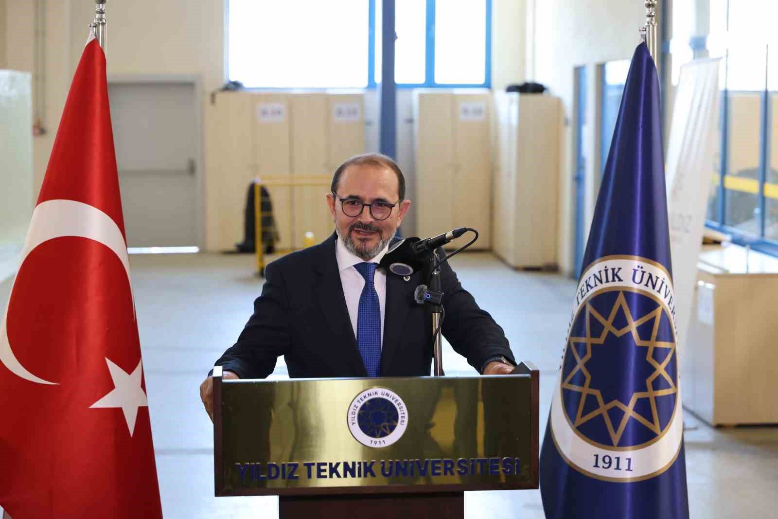 Deniz teknolojilerinde stratejik hamle: Hidrodinamik Laboratuvarı bilim insanları ve sektörün hizmetinde 4 deniz teknolojilerinde stratejik hamle hidrodinamik laboratuvari bilim insanlari ve sektorun hizmetinde 0 nIw7TB1j