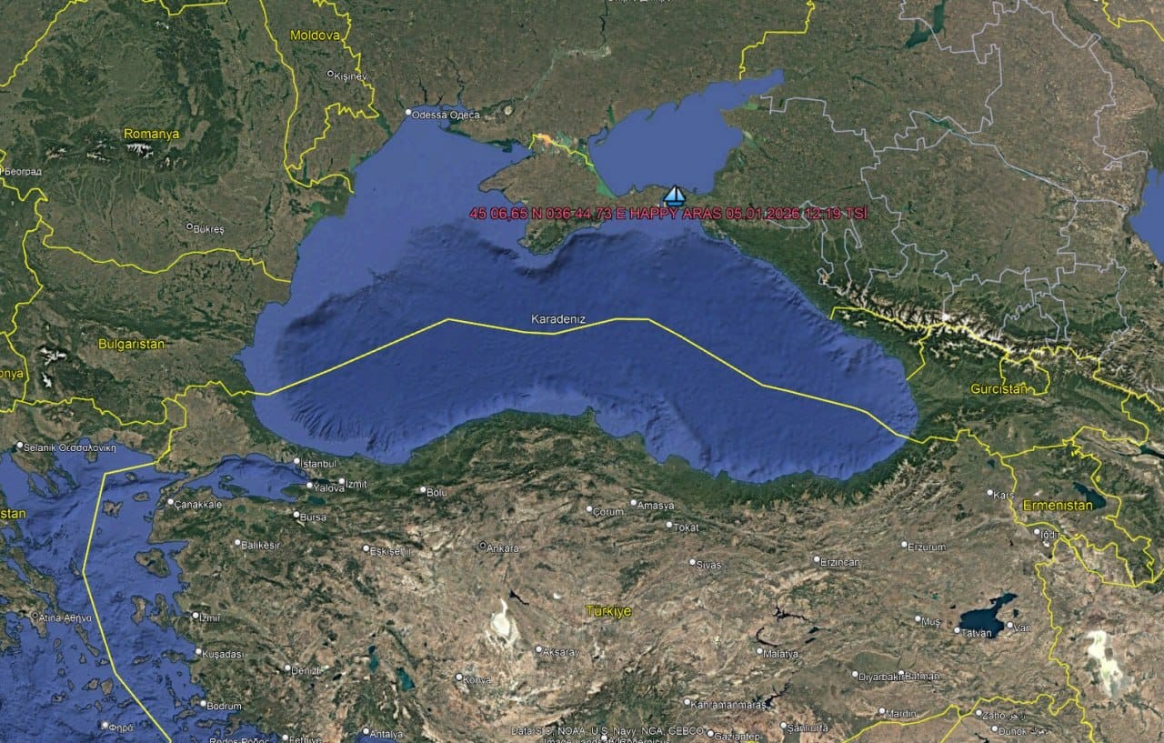 denizcilik genel mudurlugu happy aras gemisindeki murettebatin tamami gemiden ayrilmistir 0 eMZkGQNh