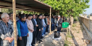 denizde-cansiz-bedenleri-bulunmustu-iki-arkadastan-birinin-cenazesi-defnedildi-gzhQJWcN.jpg
