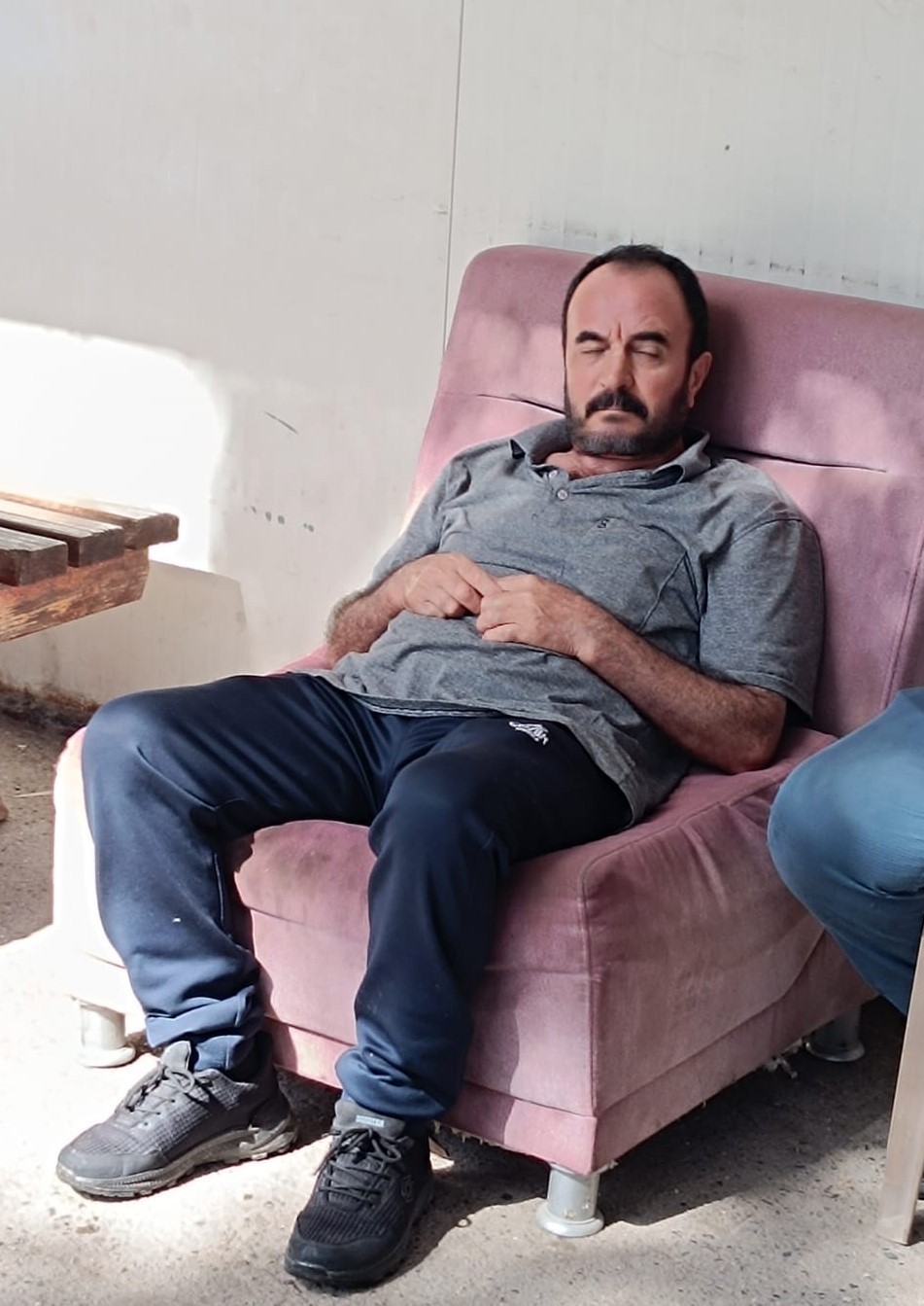 Denize düşen 60 yaşındaki adam boğularak öldü 8 denize dusen 60 yasindaki adam bogularak oldu 4 lBHJBQii