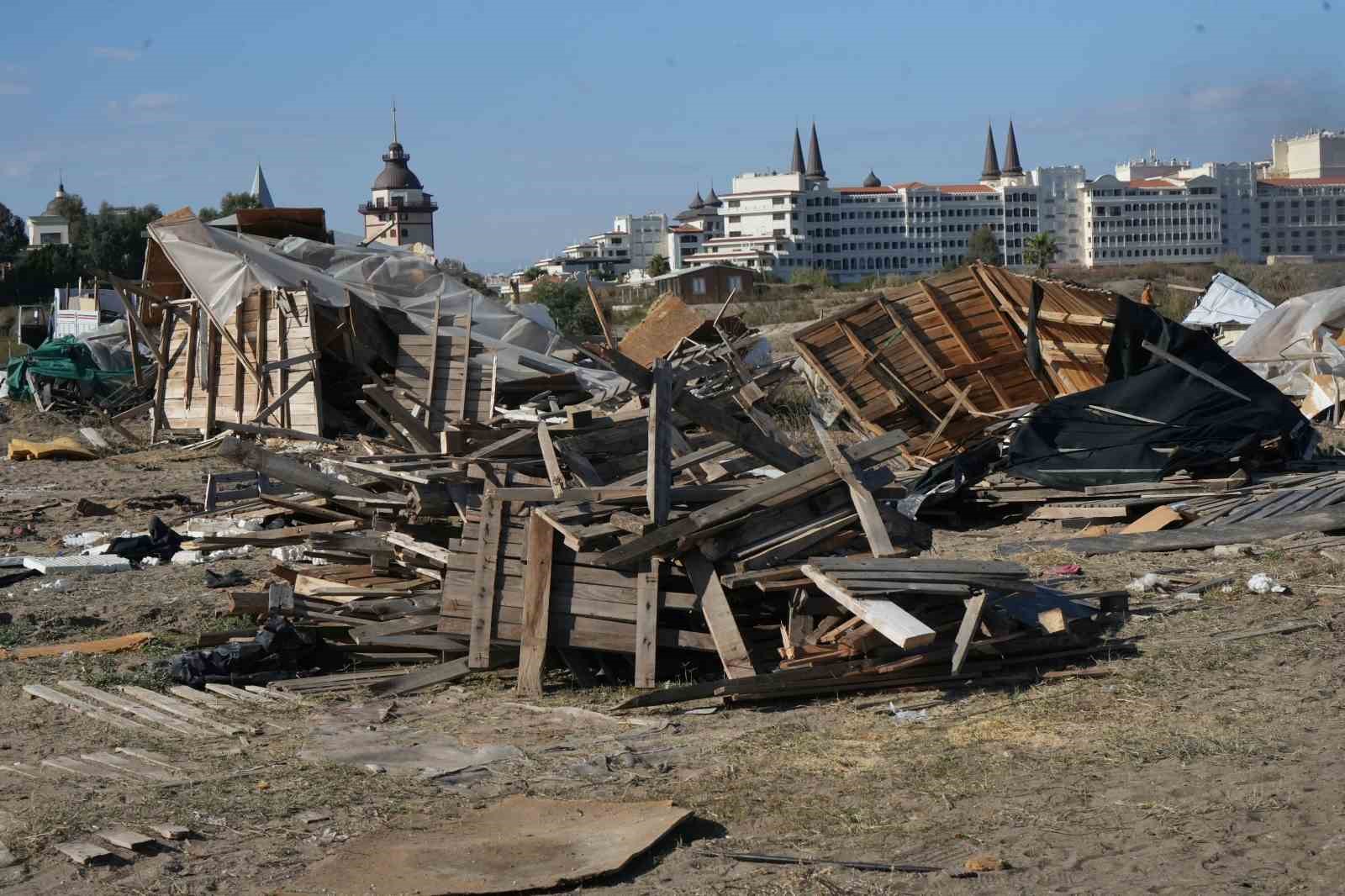 denize sifir 5 yildizli cardaklarin yerini halk plajlari aliyor 8 hu7PW2aM