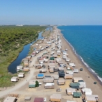 denize-sifir-5-yildizli-cardaklarin-yerini-halk-plajlari-aliyor-BPP3GQwY.jpg