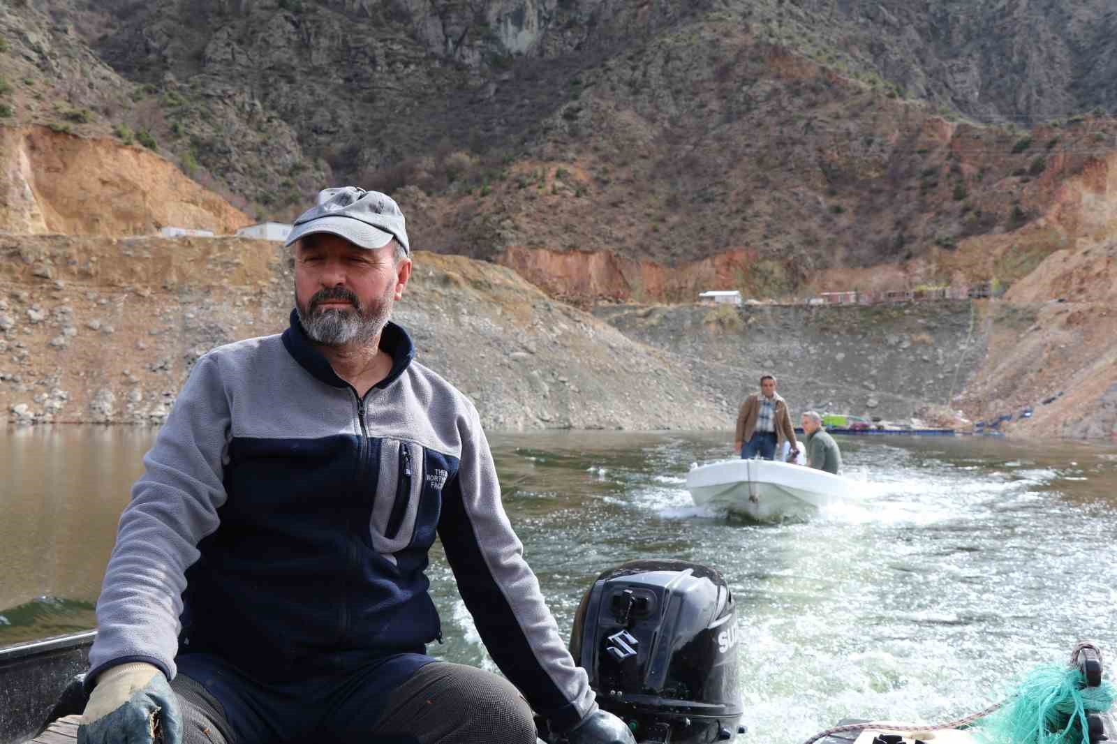 denizi olmayan erzurumda yilda 300 tona yakin balik uretiyorlar 2 lgUwk3EL