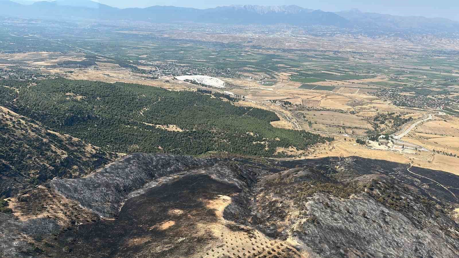 Denizli’de korkutan yangın kontrol altına alındı 4 denizlide korkutan yangin kontrol altina alindi 0