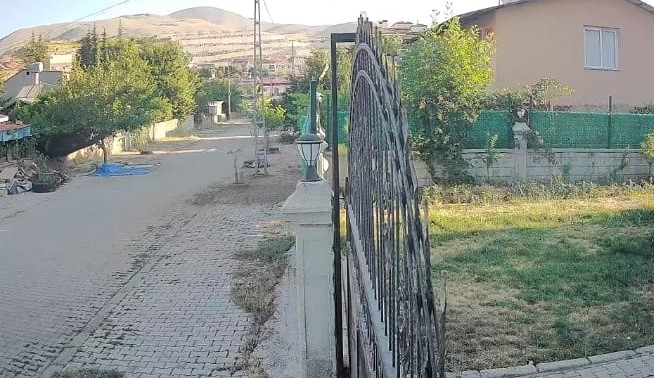 deprem-ani-kameralara-yansidi-debmexzw.jpg