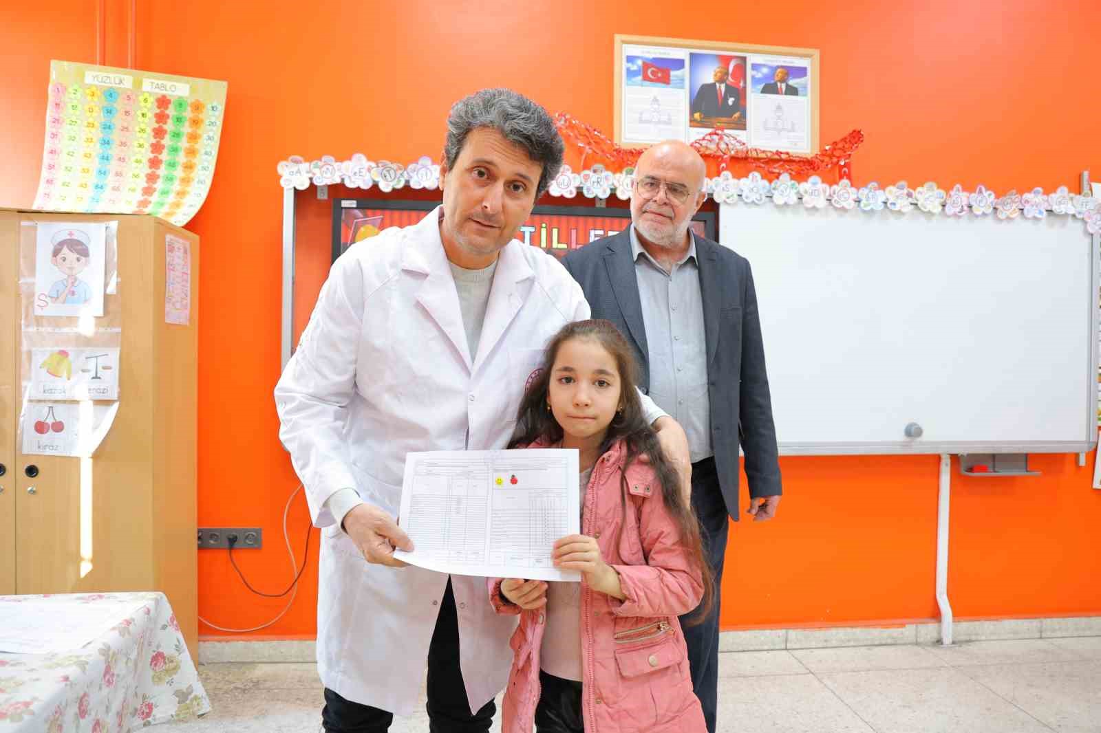 deprem bolgesindeki haydar aliyev ilkokulunda karne heyecani 2 Vl5W4P6P