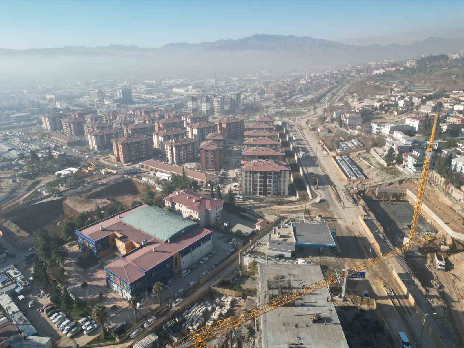 deprem bolgesinden bakan kuruma destek boyle santiye sefine can kurban 1 4TqBLmRM