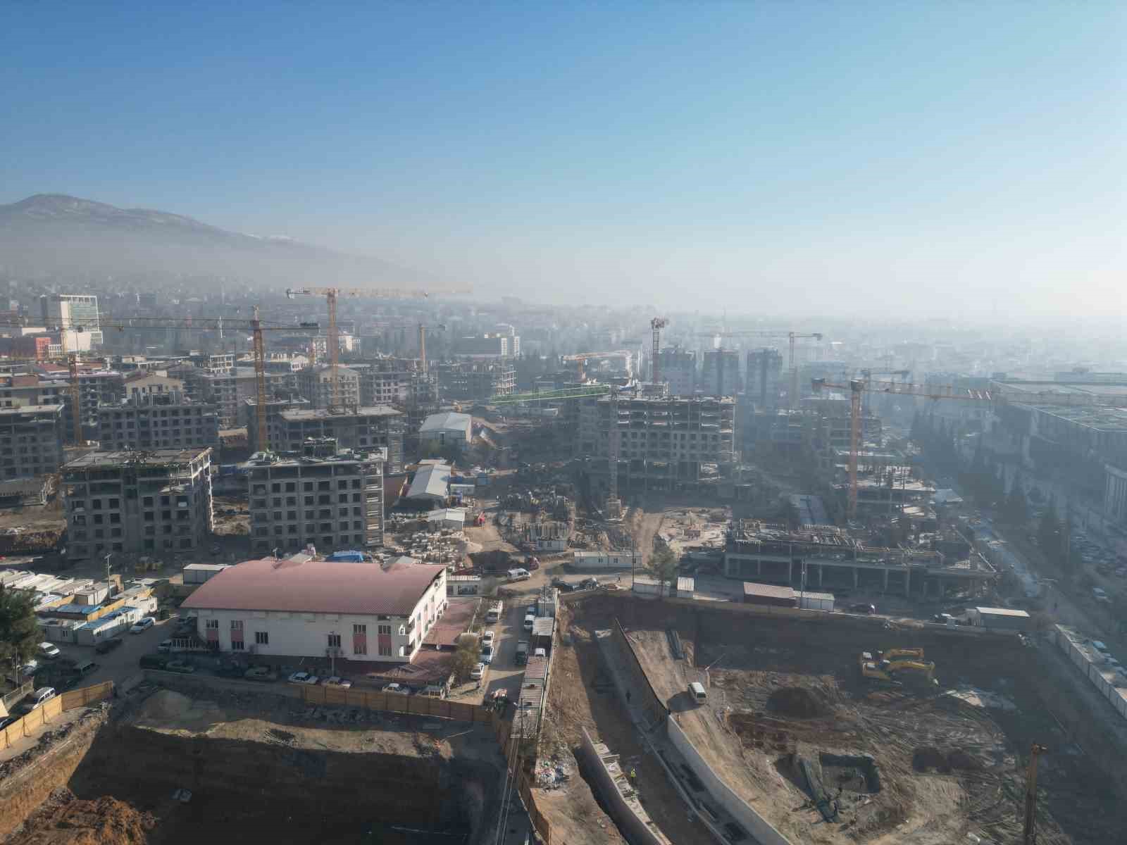 deprem bolgesinden bakan kuruma destek boyle santiye sefine can kurban 4 iFnQ4vHe