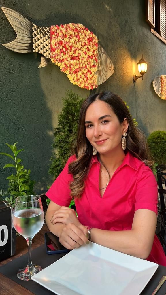depremde 2 kizi can veren acili anne evlatlarini kurtarabilmek icin son ana kadar mucadele