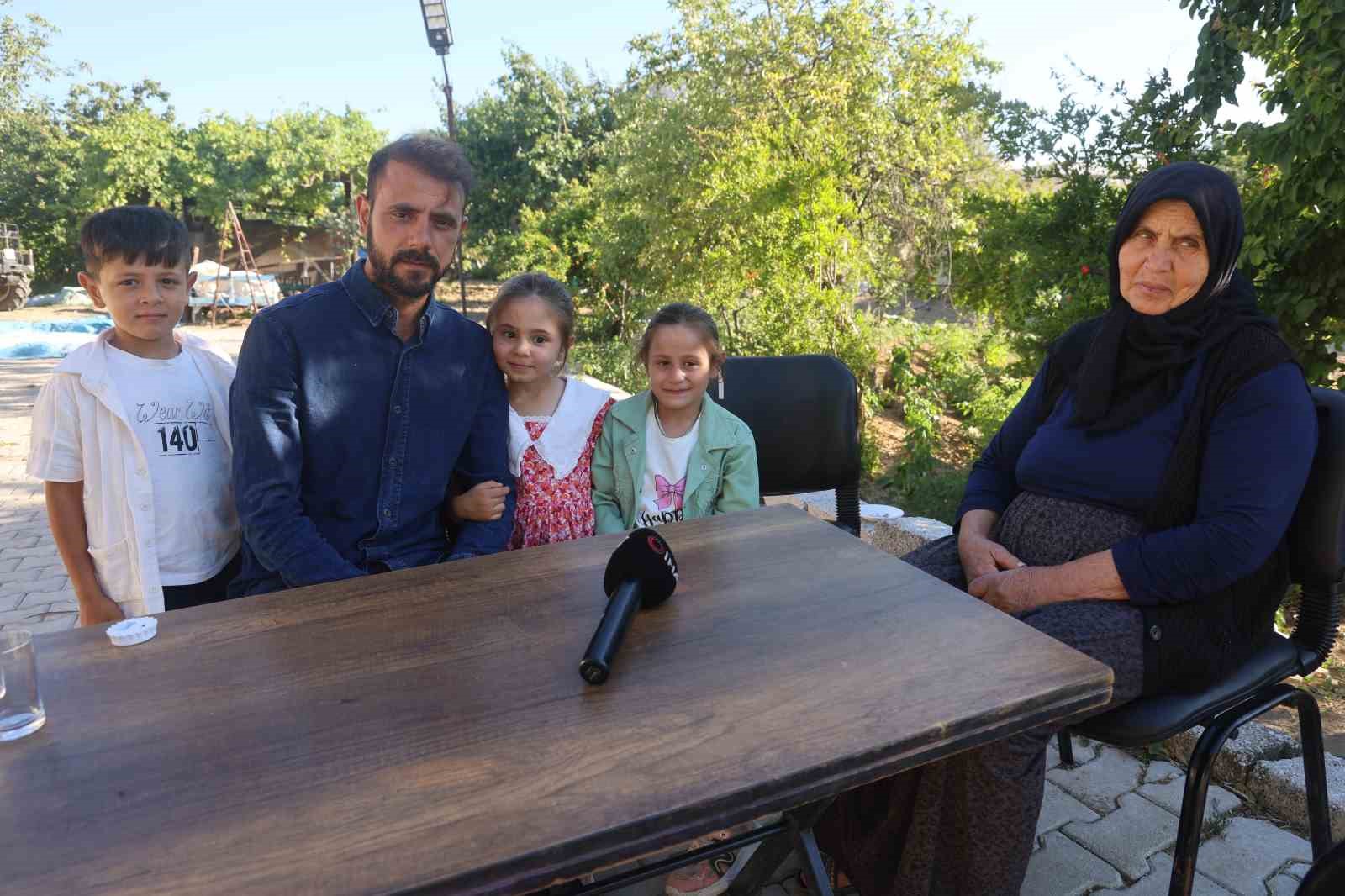 Depremde ailesini kaybeden Zeynep, amcasına ’baba’, yengesine ’anne’ diyerek hayata tutundu 6 depremde ailesini kaybeden zeynep amcasina baba yengesine anne diyerek hayata tutundu 2 EHc5DhGl