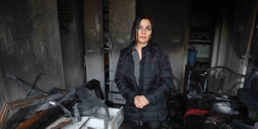 depremde-evi-yikilan-ailenin-yeni-yuvasi-alev-alev-yandi-mSEkUSy4.jpg