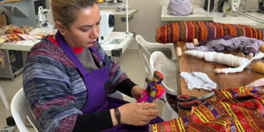 depremde-is-yerini-kaybeden-kadinlar-yeniden-uretime-basladi-wQ8ximFy.jpg