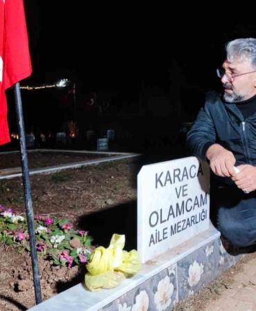 depremde-tum-ailesinin-kaybeden-babanin-kayip-kizi-icin-umutlu-bekleyisi-aciyla-son-buldu-e14idU9a.jpg