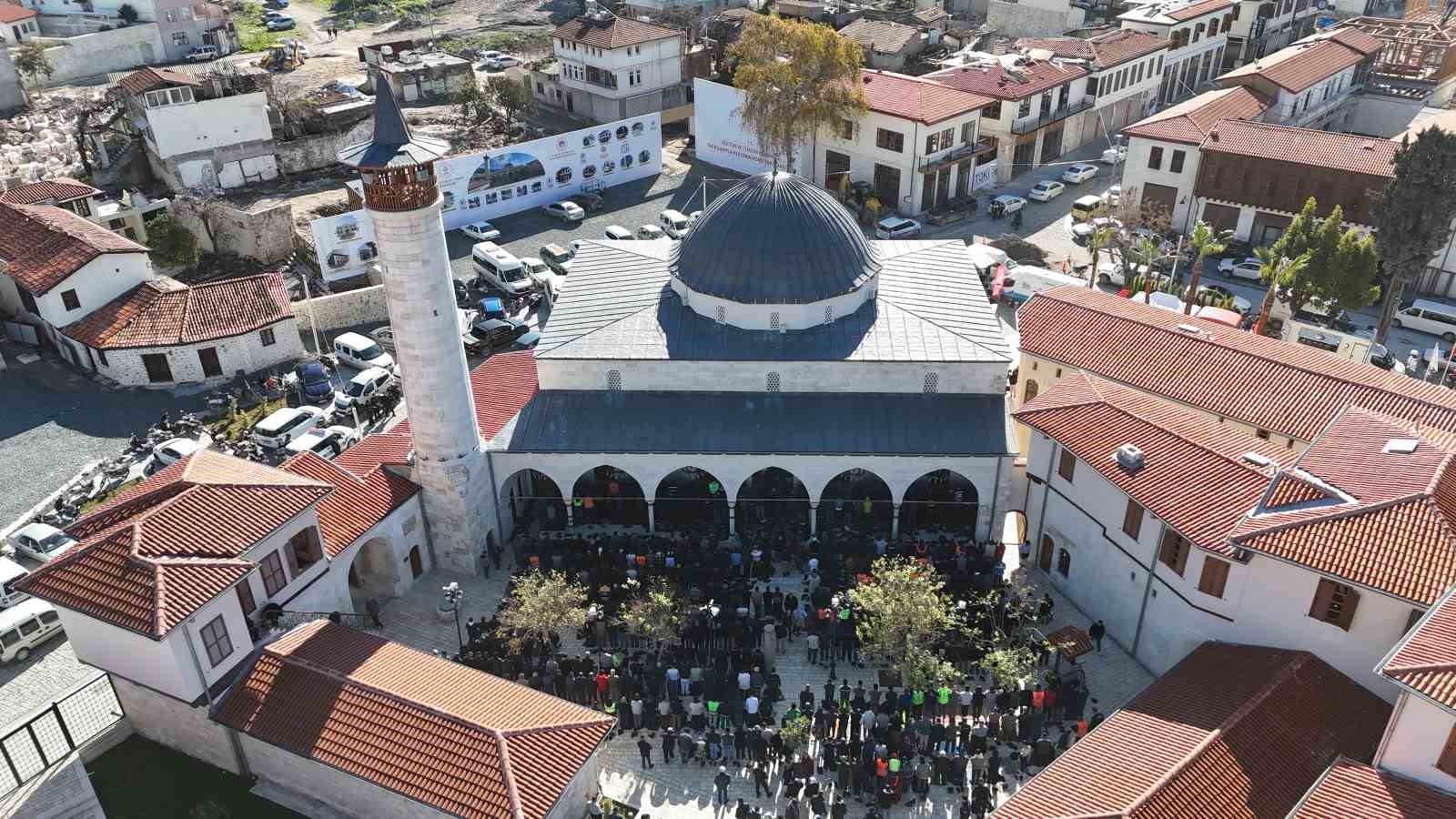 depremde yerle bir olan anadolunun ilk camisi ihya sureciyle yeniden hayat buldu 5 cVr4Ck7Z