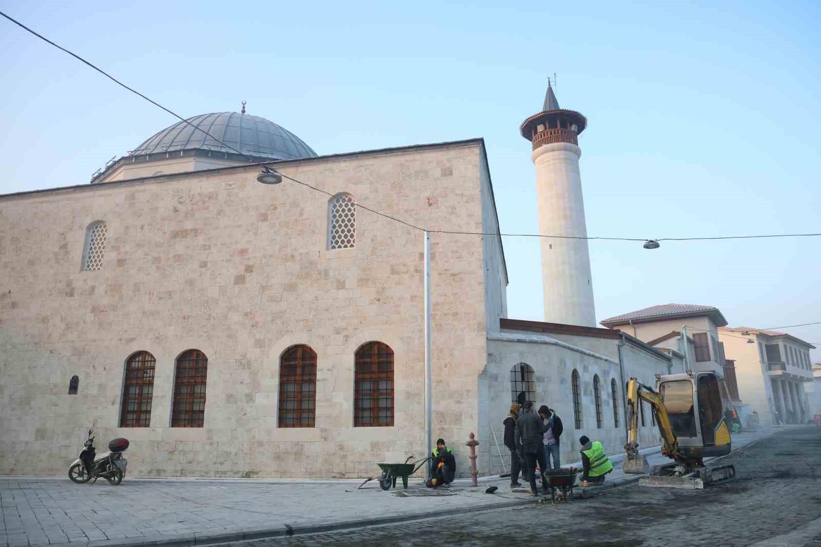 depremde yerle bir olan habibi neccar cami restorasyon calismalariyla yeniden hayat buldu 4 ujay9VkH