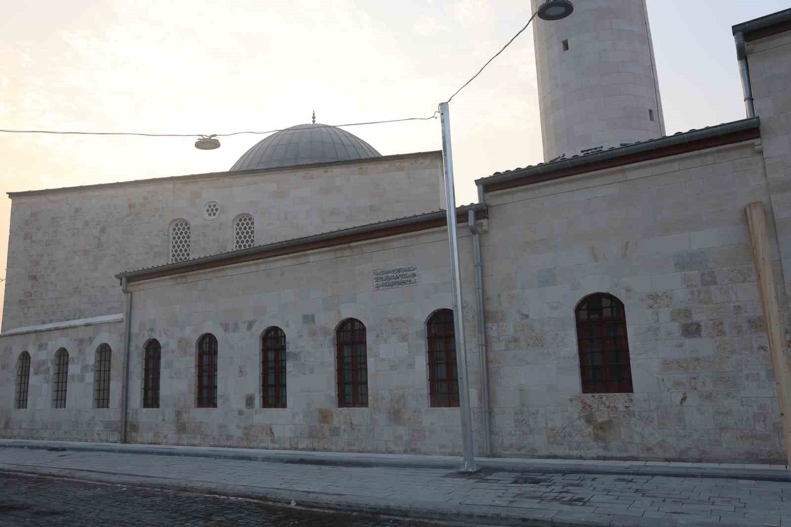 depremde yerle bir olan habibi neccar cami restorasyon calismalariyla yeniden hayat buldu 5 aFena6Mc