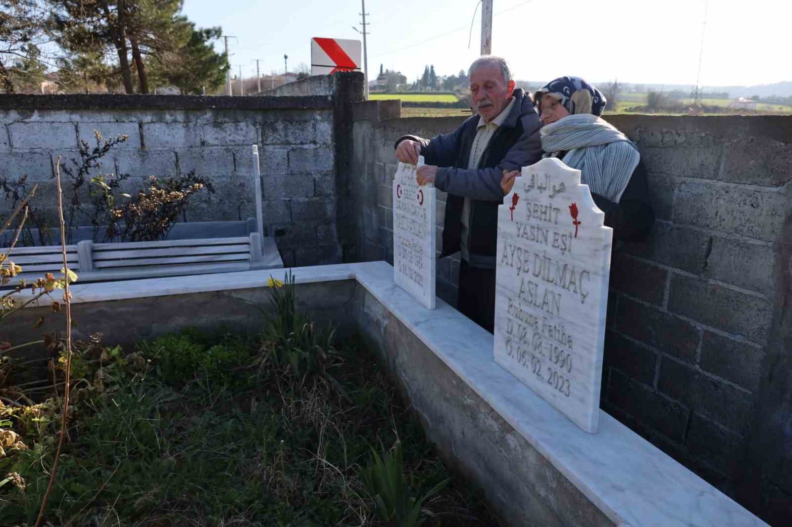 depremde yok olan aile yurekleri burktu 1 uVtileZO