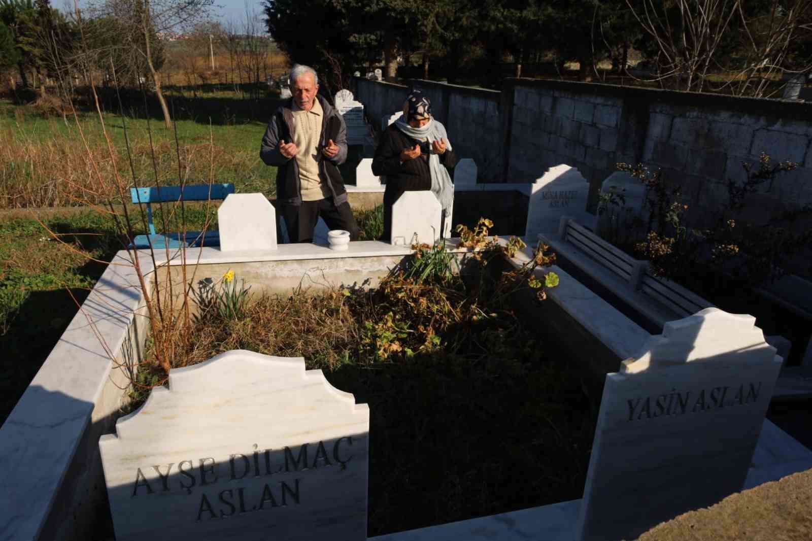 depremde yok olan aile yurekleri burktu 4 l6QzP1gU
