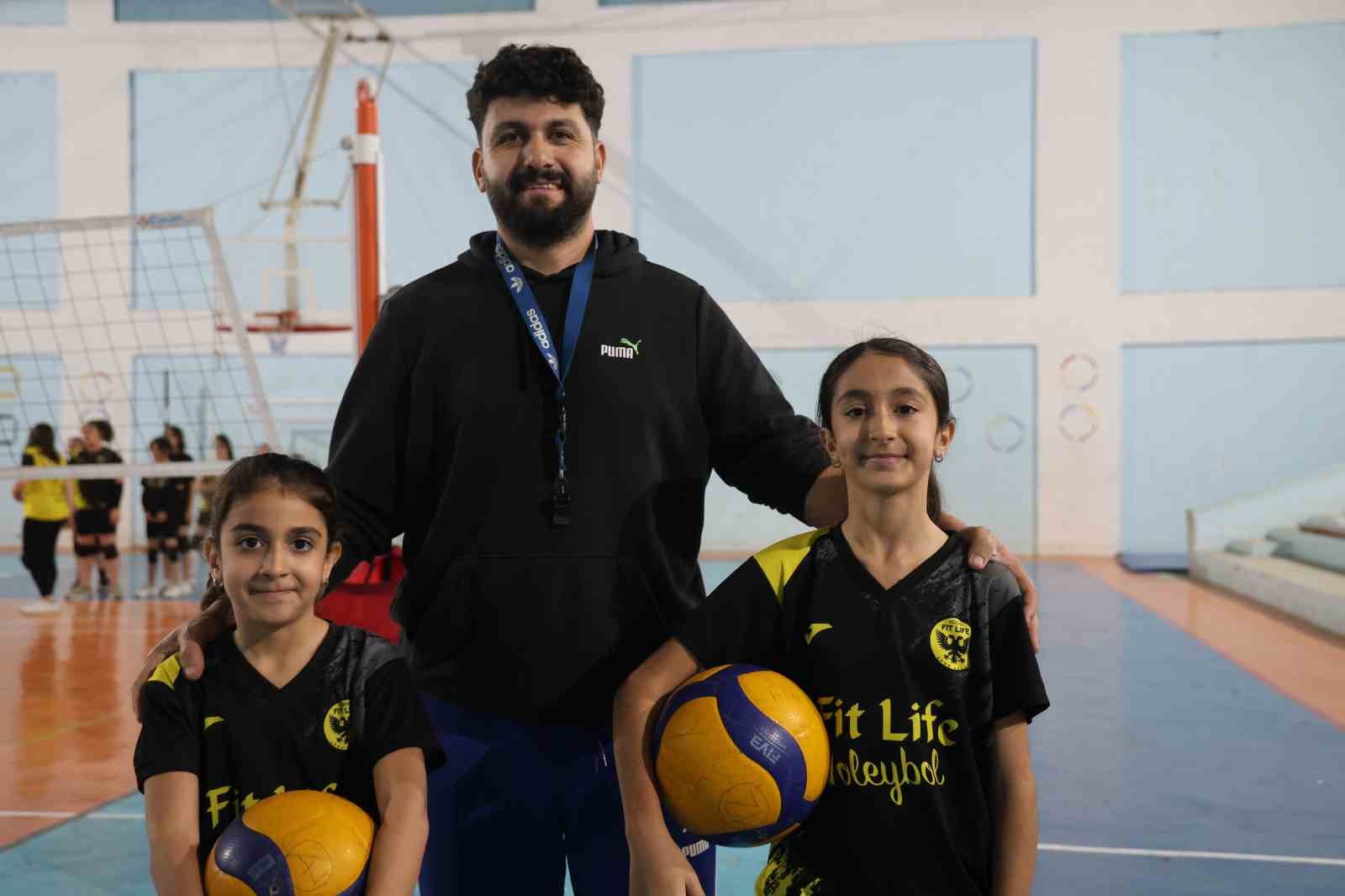 depremden kurtuldular sporla hayata tutundular 0 47C5bfSd