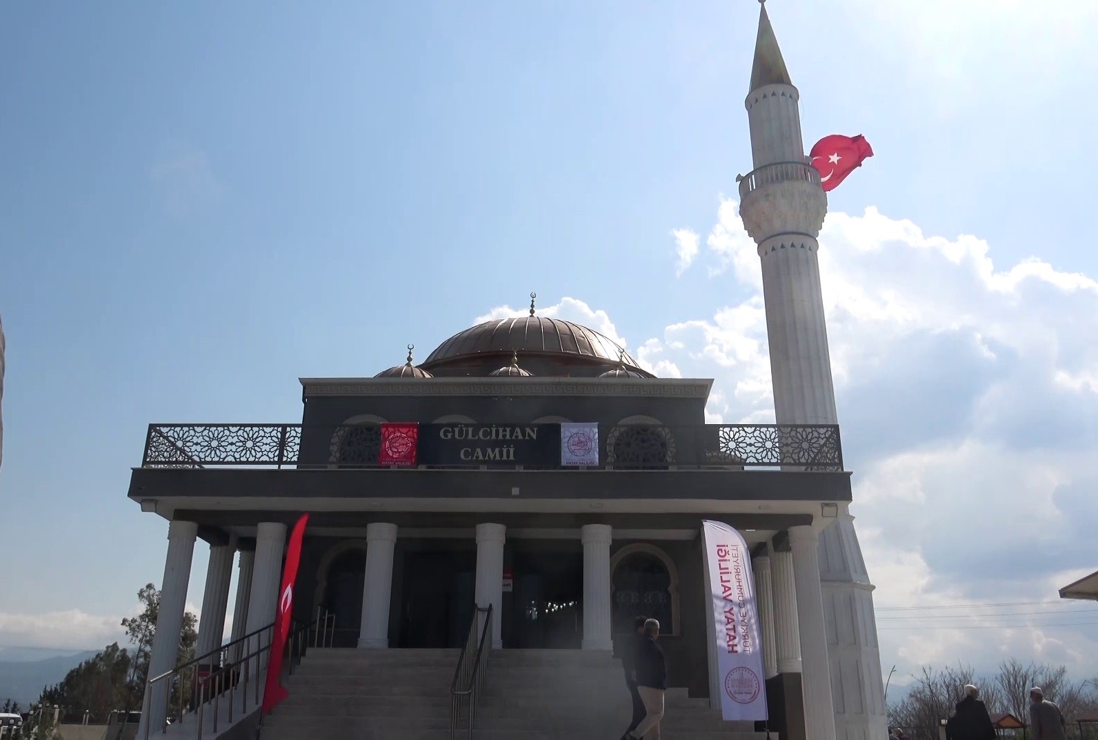 depremin ardindan insa edilen 123 cami ibadete acildi 1 STbId7kW