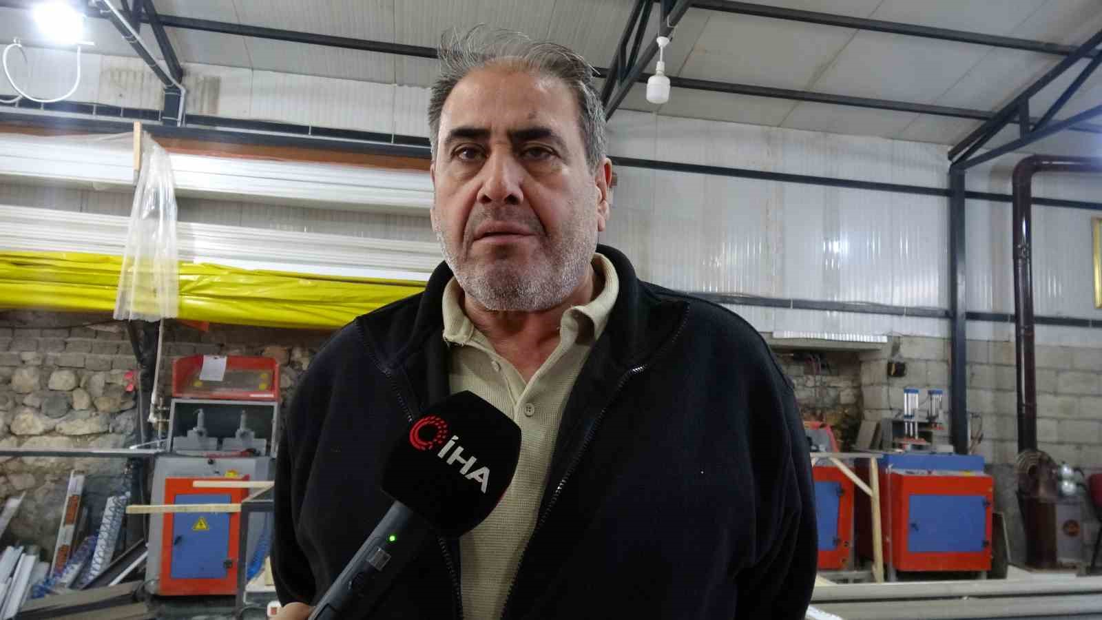 depremin ayirdigi comert ailesi hayata tutunmaya calisiyor 1 f9zqUYcr