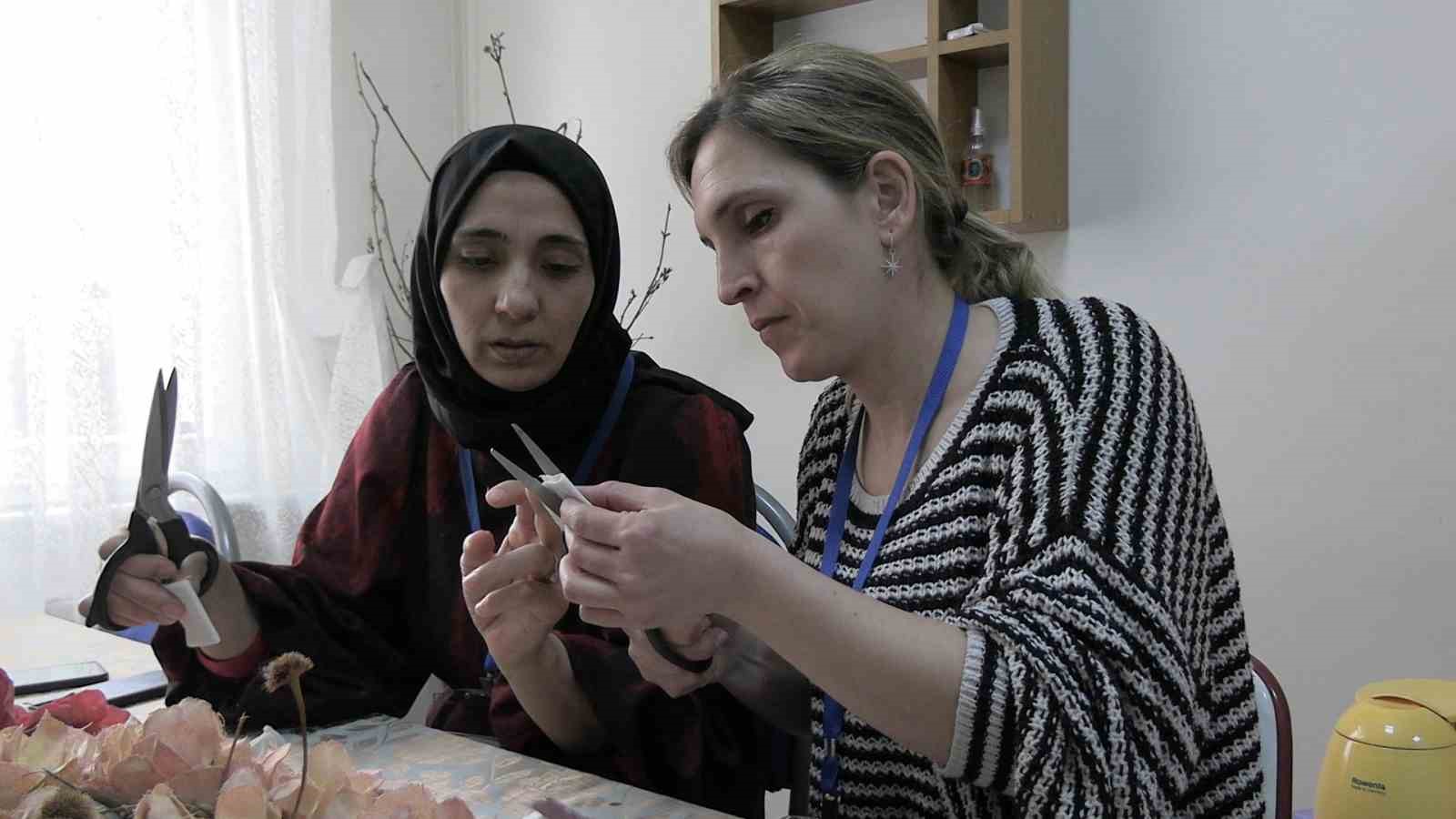 depremin izleri silinmedi umutlari edirnede yeserdi 1 MuVjtKQZ
