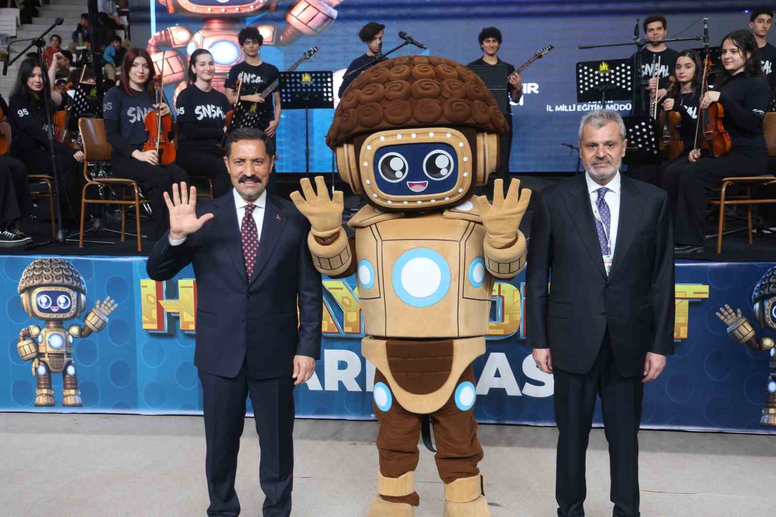 depremin izlerinin silindigi hatayda 4 bin 67 ogretmen ve ogrenci robot yarismasinda yarisacak 1 jJiPF3zF