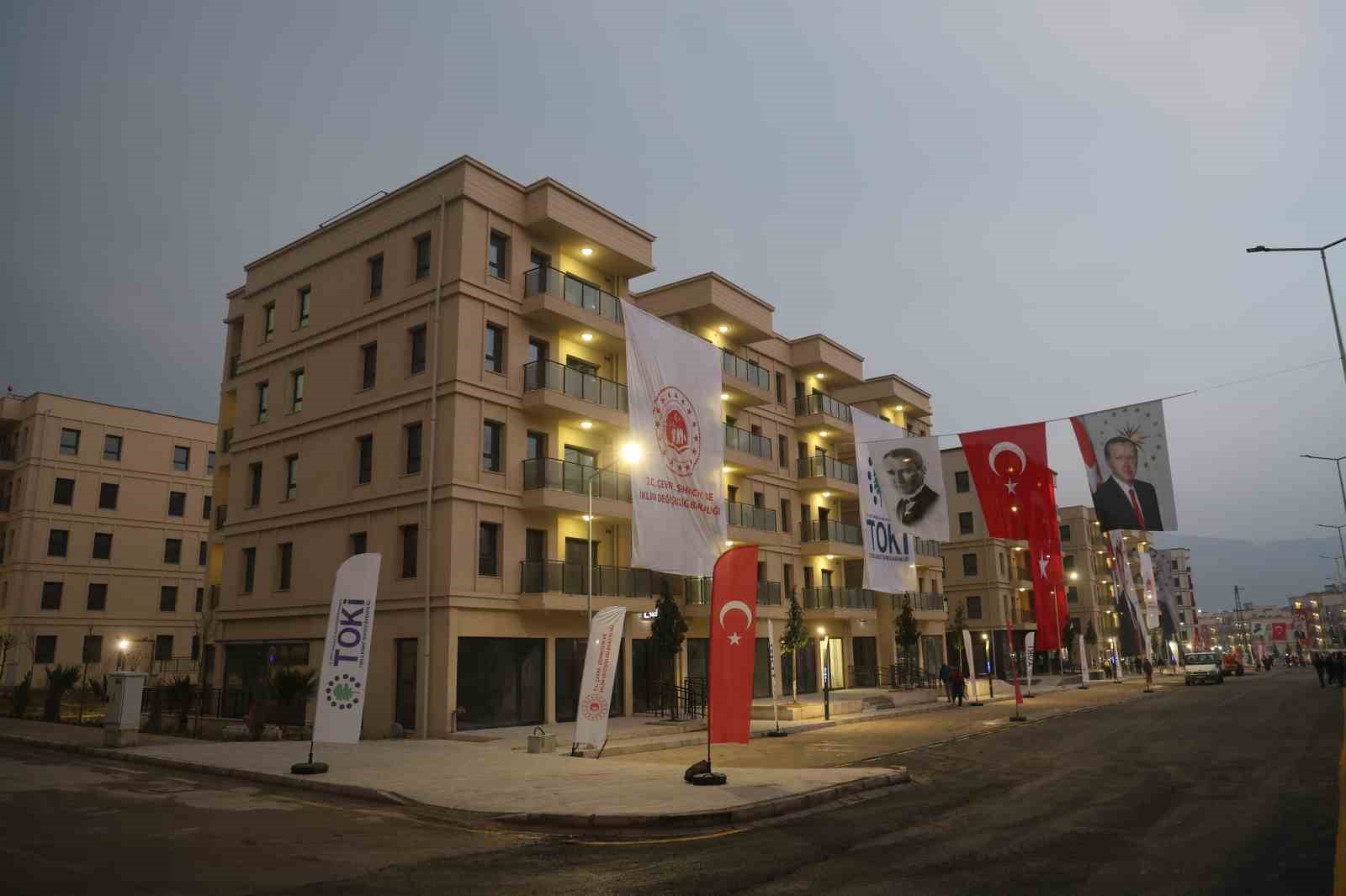 Depremin yıktığı gecekondu mahallesi, ihya süreciyle yeniden inşa edildi 8 depremin yiktigi gecekondu mahallesi ihya sureciyle yeniden insa edildi 4 tKuNsg1L