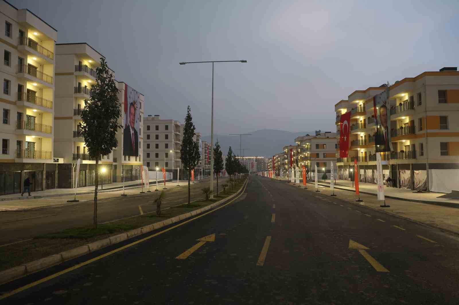 Depremin yıktığı gecekondu mahallesi, ihya süreciyle yeniden inşa edildi 9 depremin yiktigi gecekondu mahallesi ihya sureciyle yeniden insa edildi 5 knQl9eIL