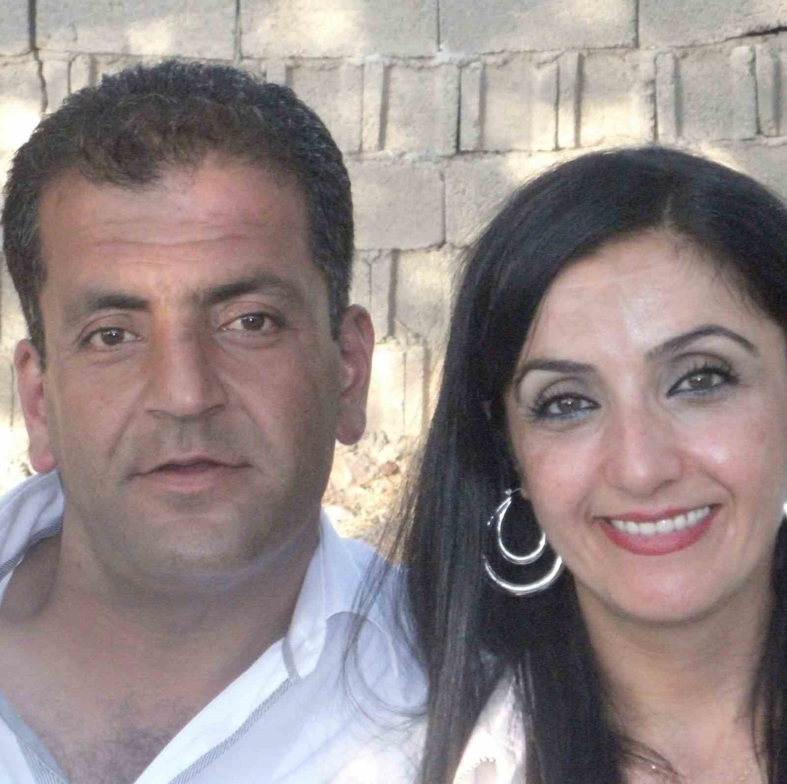 Depremle birlikte öksüz ve yetim kalan siyam ikizi kardeşleri 9 yaşında ölüm ayırdı 9 depremle birlikte oksuz ve yetim kalan siyam ikizi kardesleri 9 yasinda olum ayirdi 5 7GluRY32