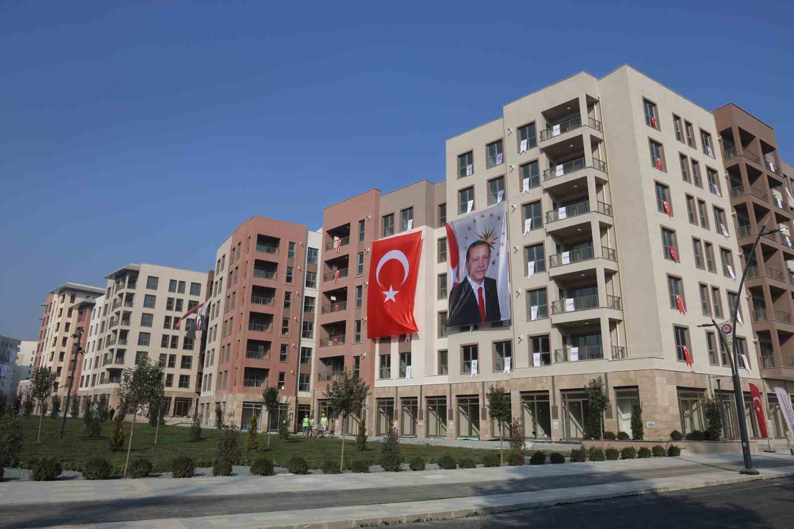 depremle birlikte yerle bir olan antakya kent merkezi yeniden insa edildi 3 KEarIMkH