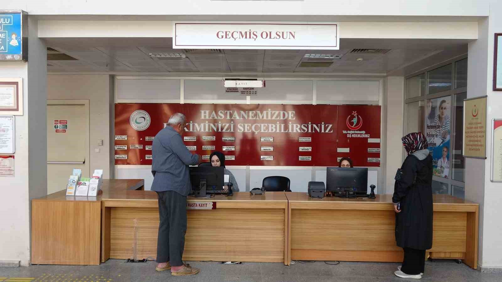 depremlerde ayakta kalan hastane saglik ussune donustu 2 ktGQ6cdw