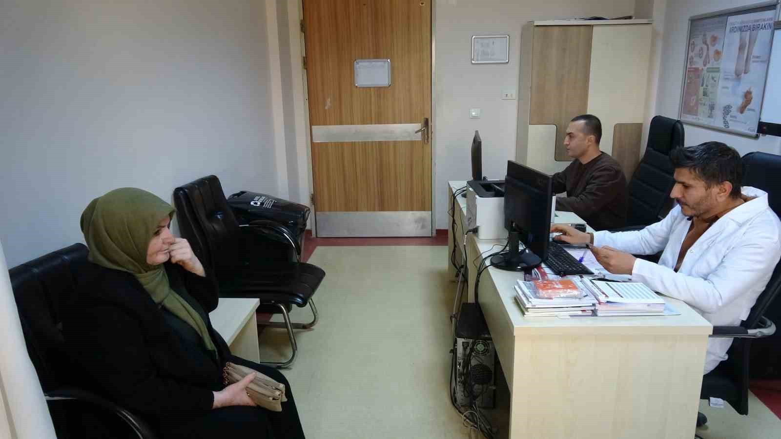 depremlerde ayakta kalan hastane saglik ussune donustu 5 KY3SUMOY
