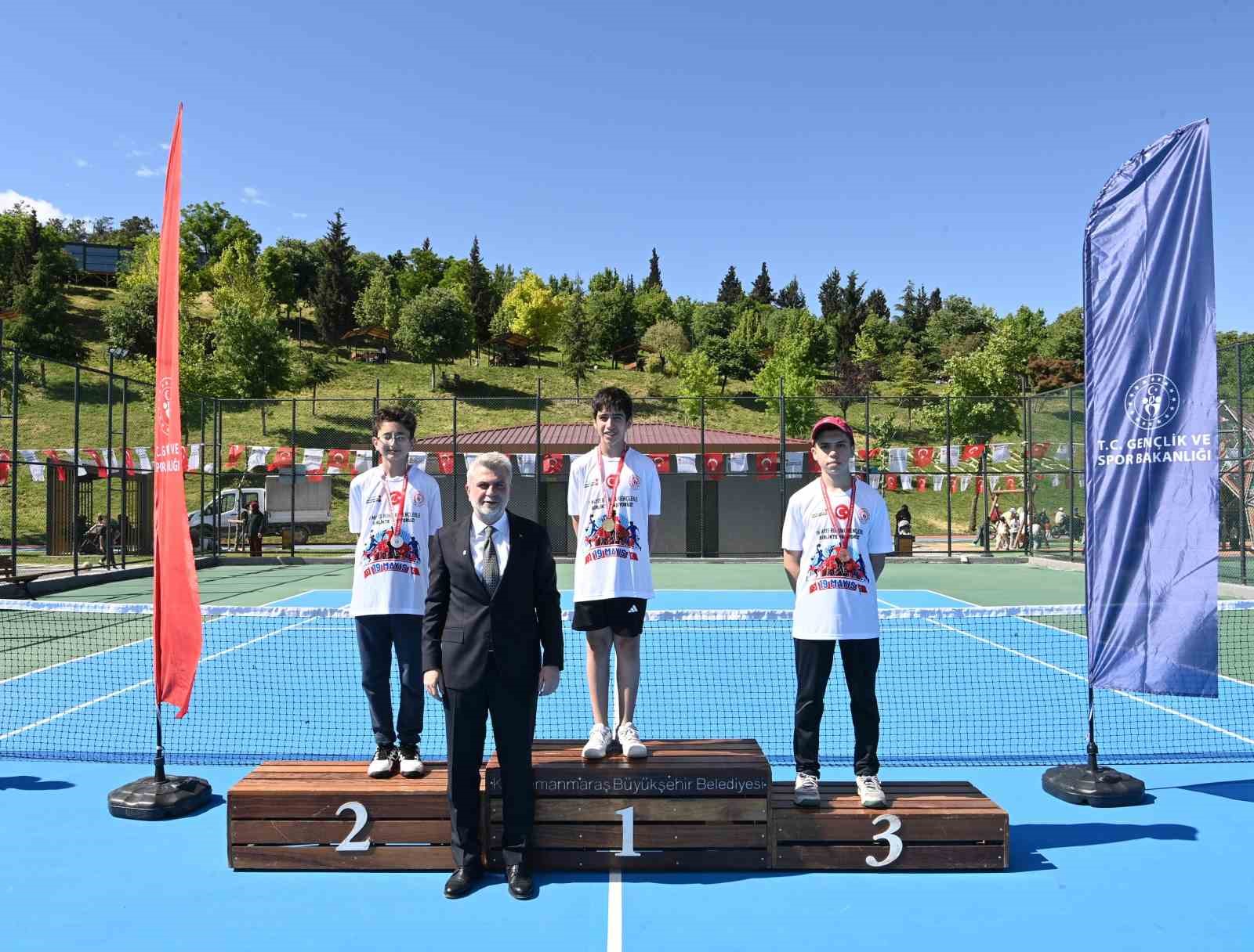 depremzede kahramanmaras ilk spor vadisine kavustu 3 OXz6VM97