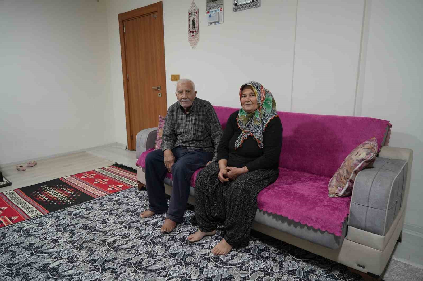 Depremzedeler: "Devlet bize ev değil villa yaptı" 10 depremzedeler devlet bize ev degil villa yapti 6 WQQRODJm