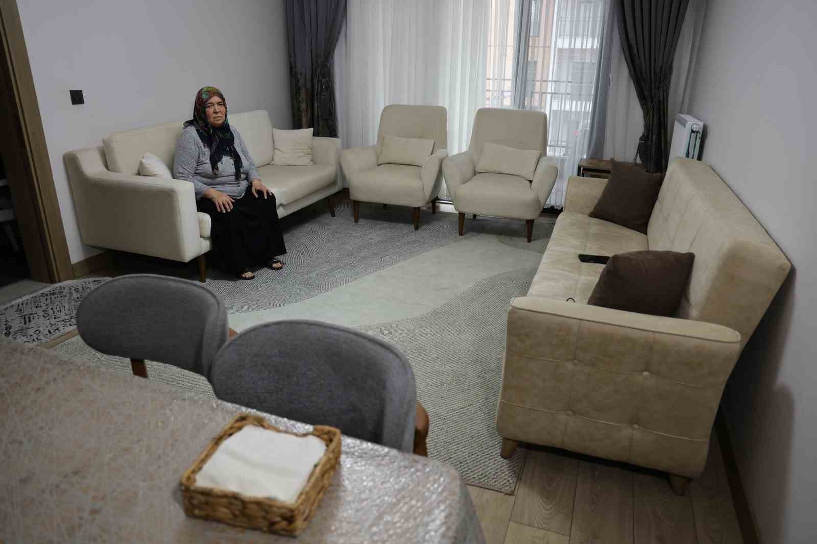 depremzedeler yeni yila yeni evlerinde giriyor 1