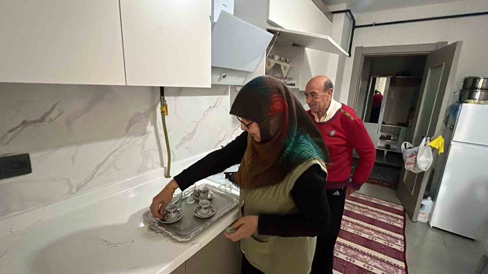 depremzedeler yeni yila yeni yuvalarinda giriyor 2 uRRfXMJk