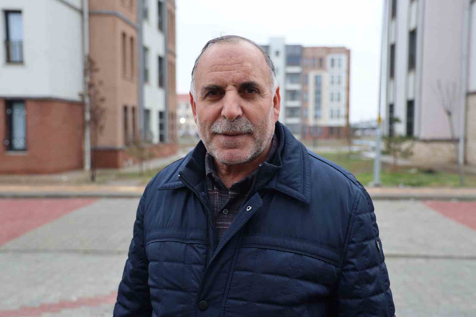 depremzedenin evine misafir olan vatandas yurt disinda bu kadar konutun bu kadar kisa surede 2VbLWVyu